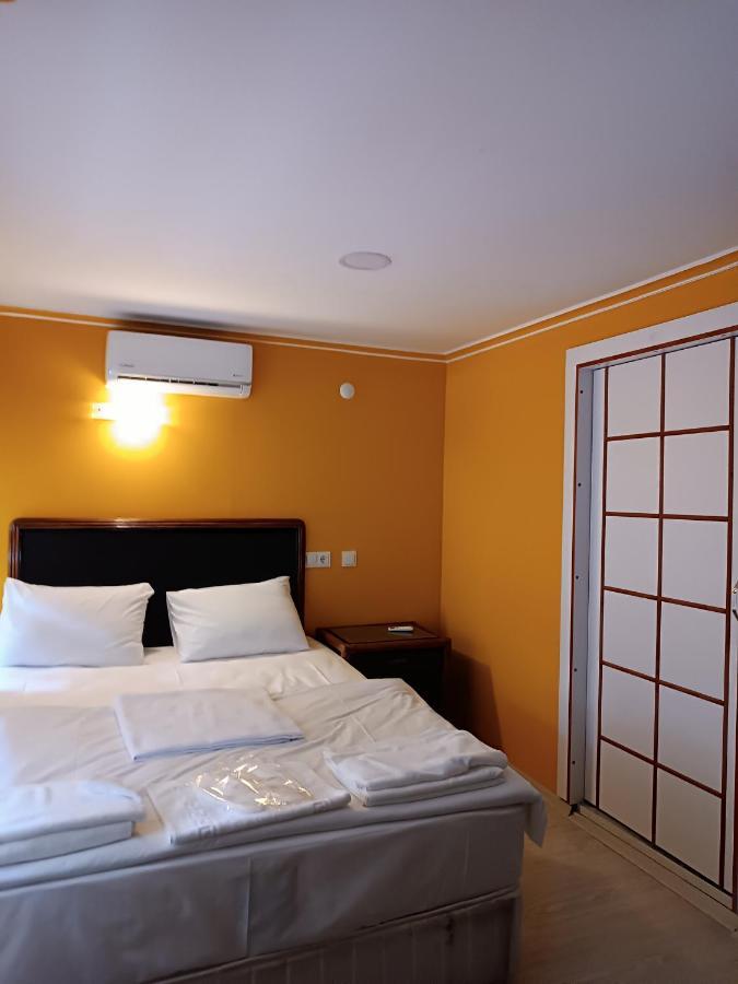 Tag Pansiyon Antália Quarto foto